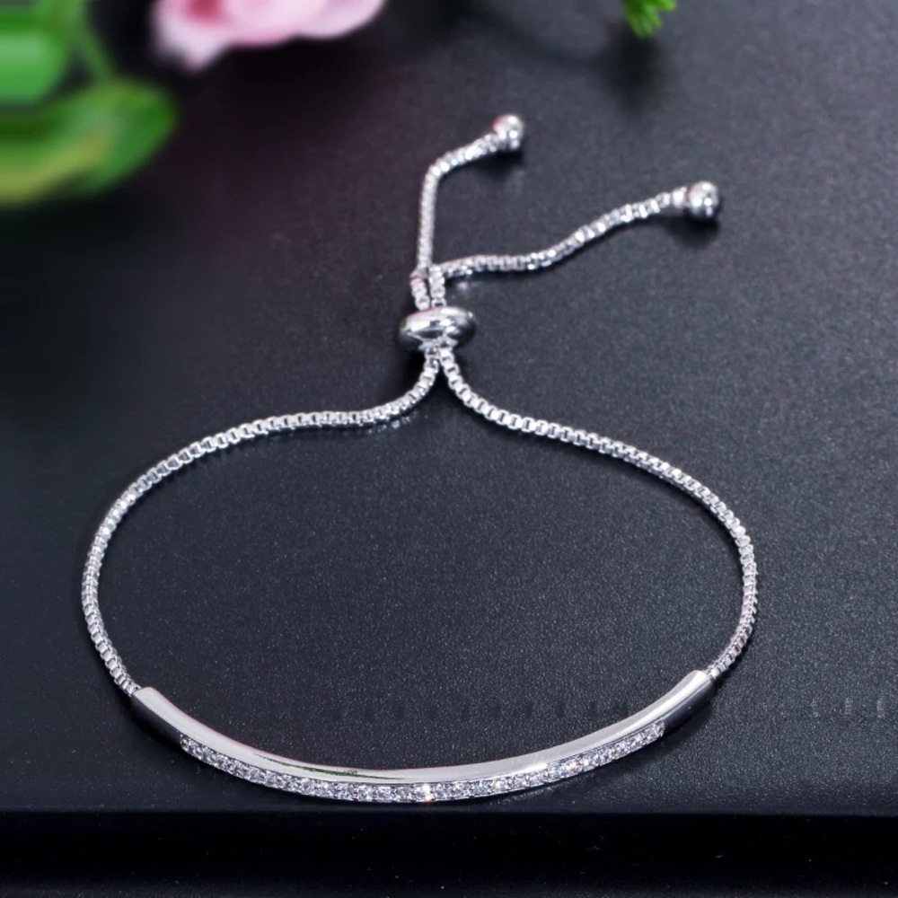 Price 1pcs $18If you want 3pcs $292020 Adjust - Picture 2 of 3
